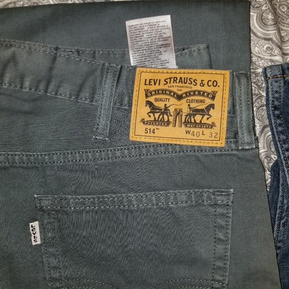 Levi's - Picture 2 of 7